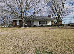 804 SE 11th St, Washington, IN 47501