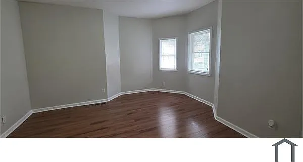 86 Sanford Ave #1