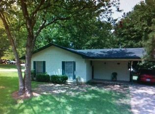 425 W Lane Dr, Jackson, MS 39209