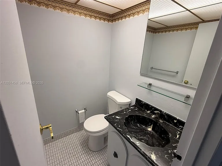 200 172nd St #416 — Photo 7