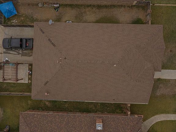 3rd image of 7003 Pinecrest Ave