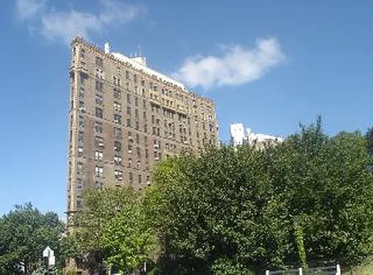 Sold by Corcoran | media 14