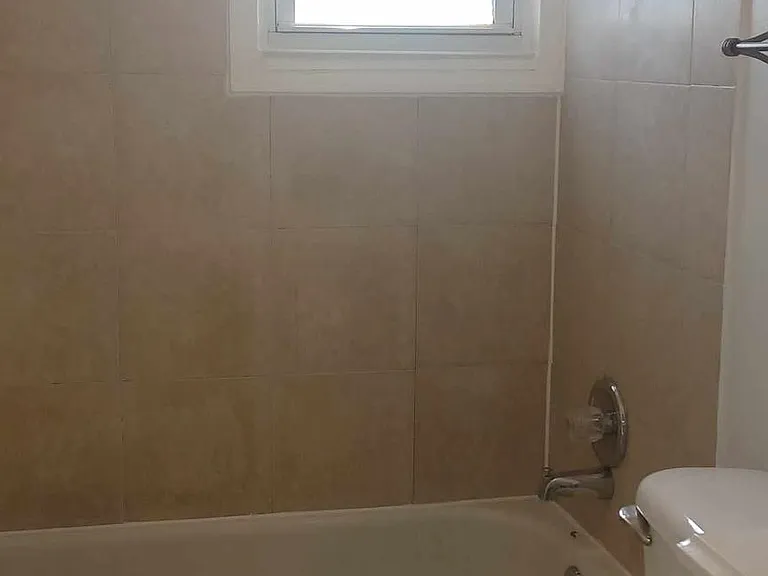 2053 Larkhall Rd — Photo 7