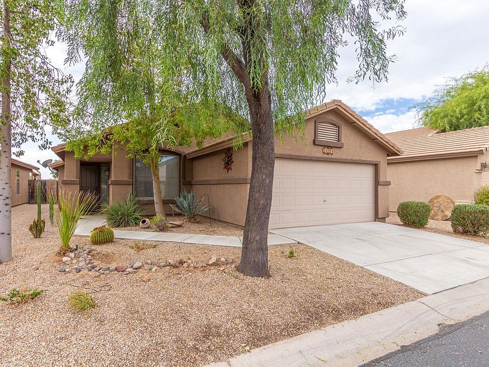 1st image of 31231 N Claridge Cir