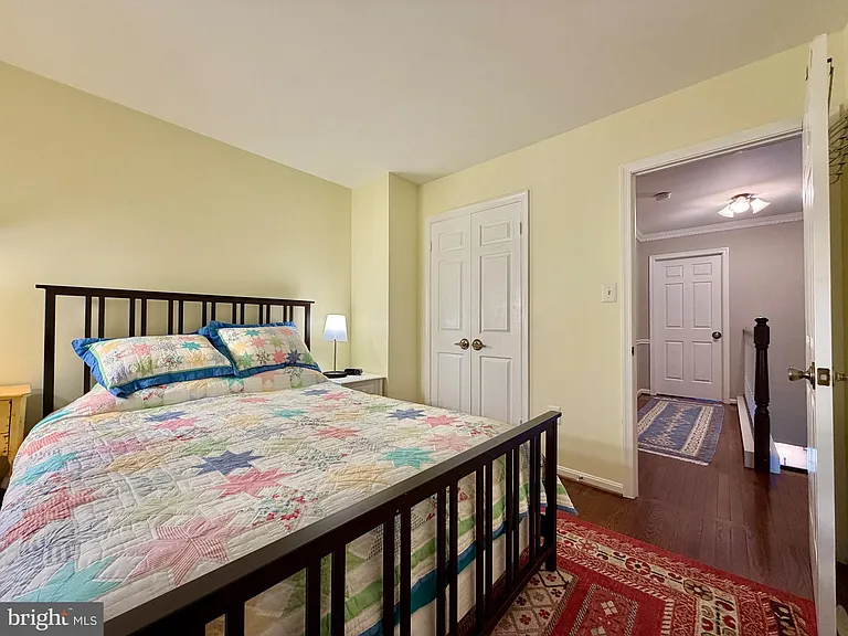 7911 Yancey Dr — Photo 18
