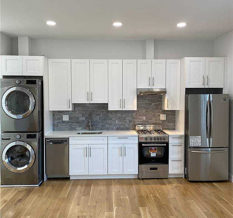 1st image of 59-96 Grand Ave #2R