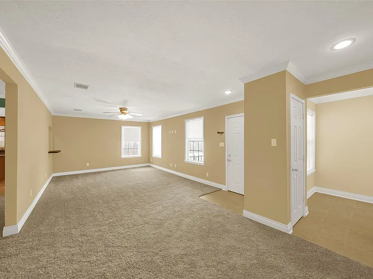10210 Moers Rd — Photo 7