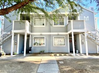 1872 Cosmic Dr, Las Vegas, NV 89115