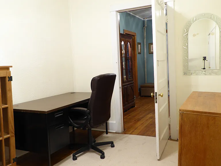 811 N Tioga St #1A — Photo 4