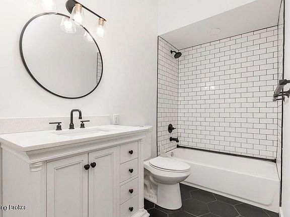 5th image of 2227 Dumesnil St