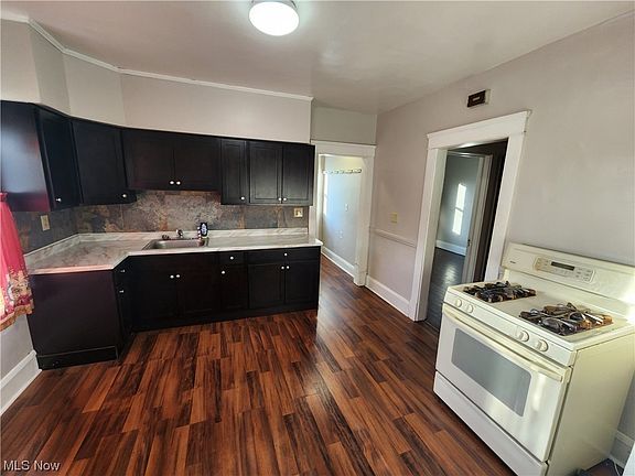 2nd image of 11413 Florian Ave