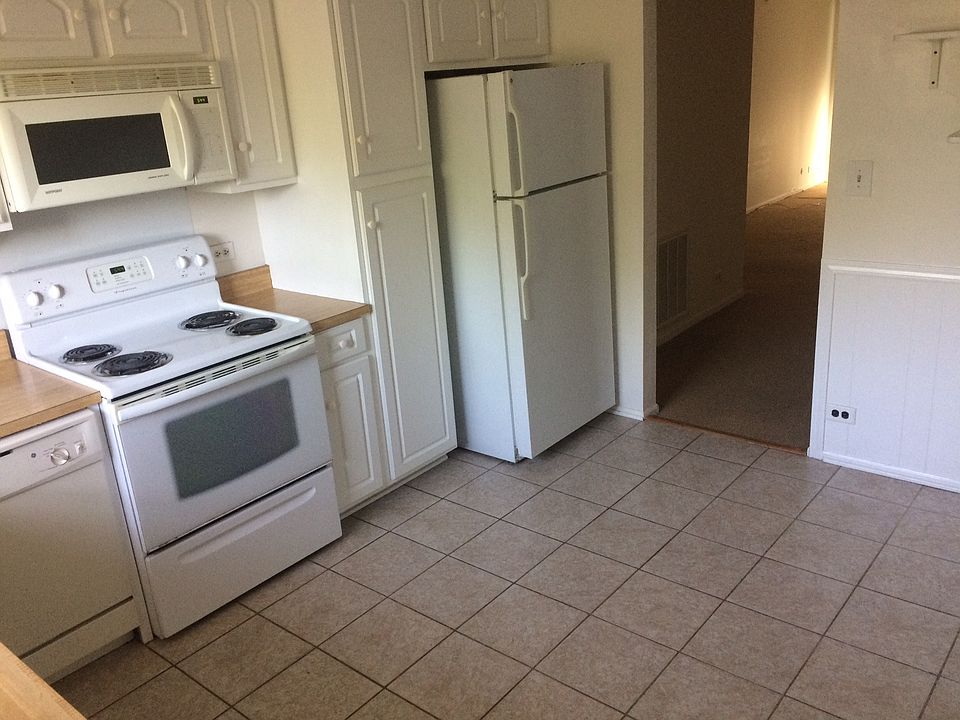 1st image of 4188 Cove Ln