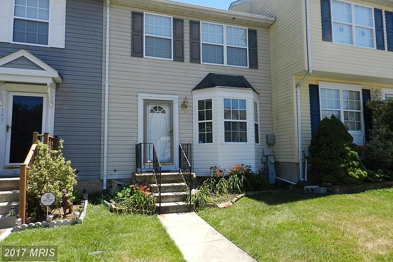 2nd image of 347 Lindera Ct