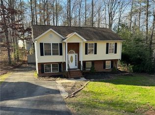 269 Hampshire Dr, Ruther Glen, VA 22546