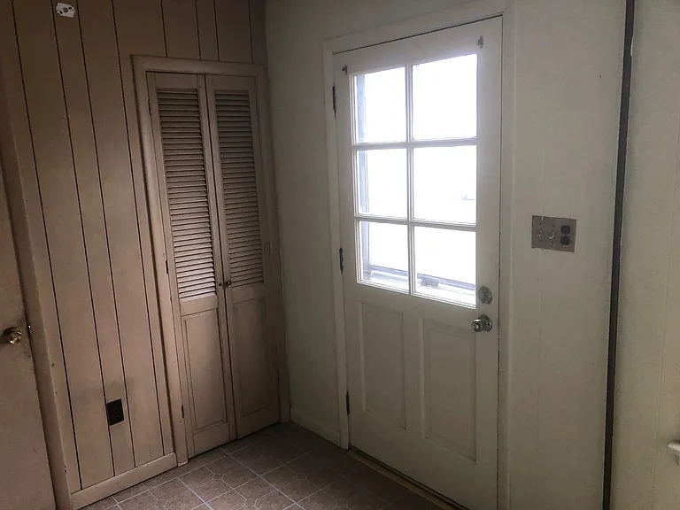 2334 Penn Ave — Photo 14