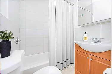 Rented by RealTegrity NY LLC