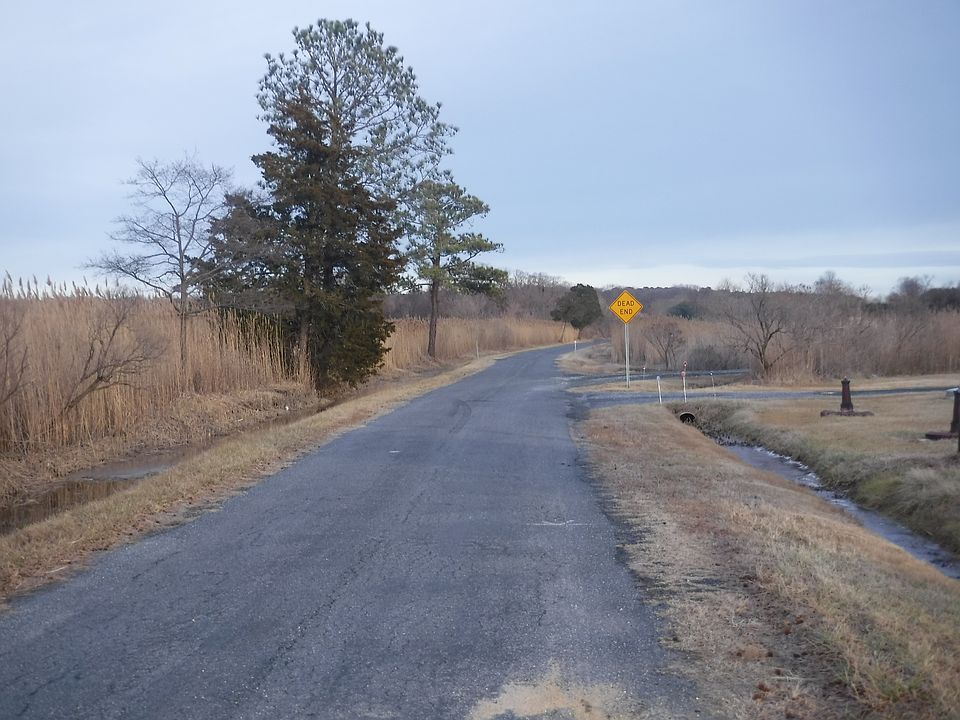 2nd image of 21455 Grays Inn Landing Rd