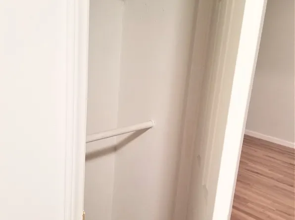 1577 East 17th Street image 11 of 21