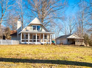 2004 Crystal Dr, La Grange, KY 40031