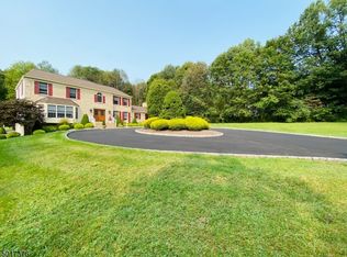 16 Ironia Mendham Rd, Chester, NJ 07930