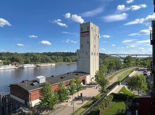 240 Spring St UNIT 415, Saint Paul, MN 55102