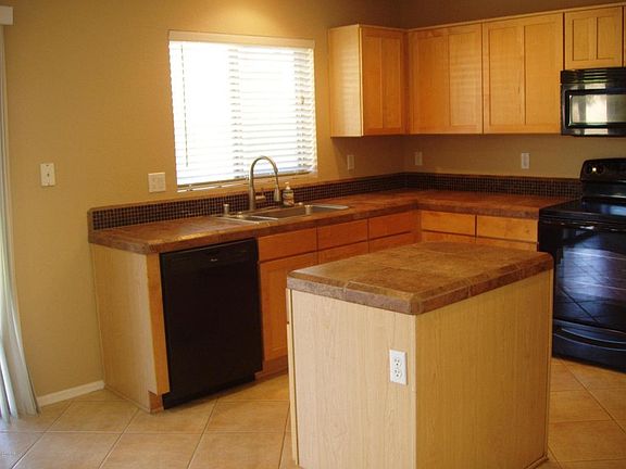 5th image of 15948 W Tasha Dr