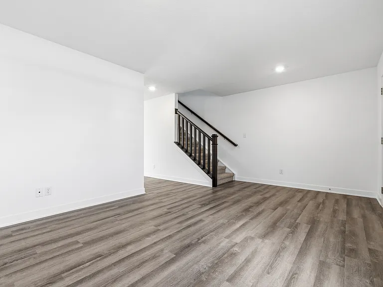 3926 Quinn Rd — Photo 4