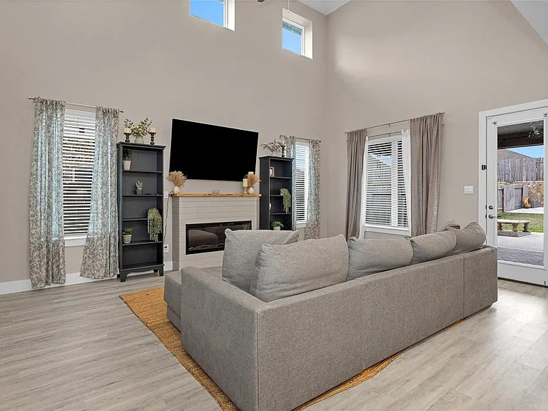 14217 Savage River Ln — Photo 12