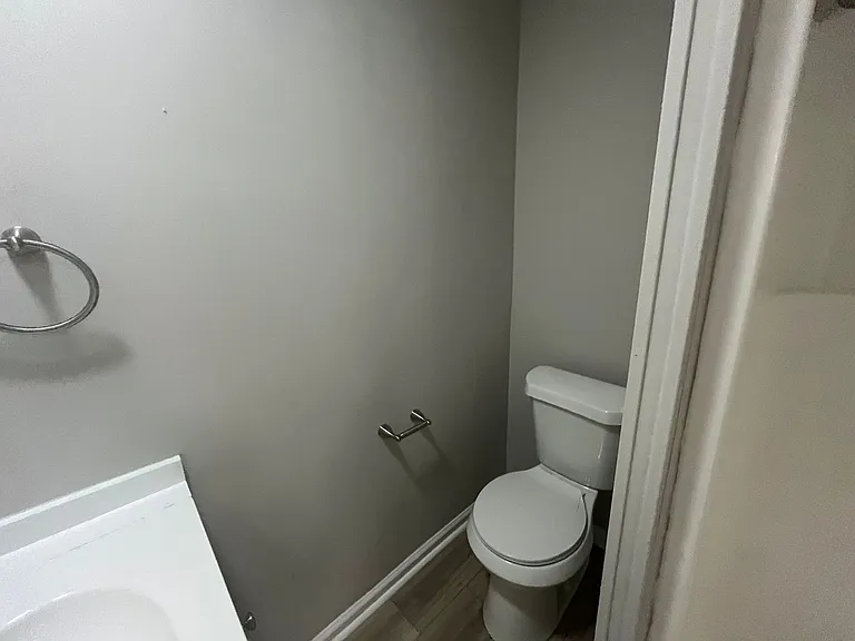 142 Goshen Rd — Photo 6