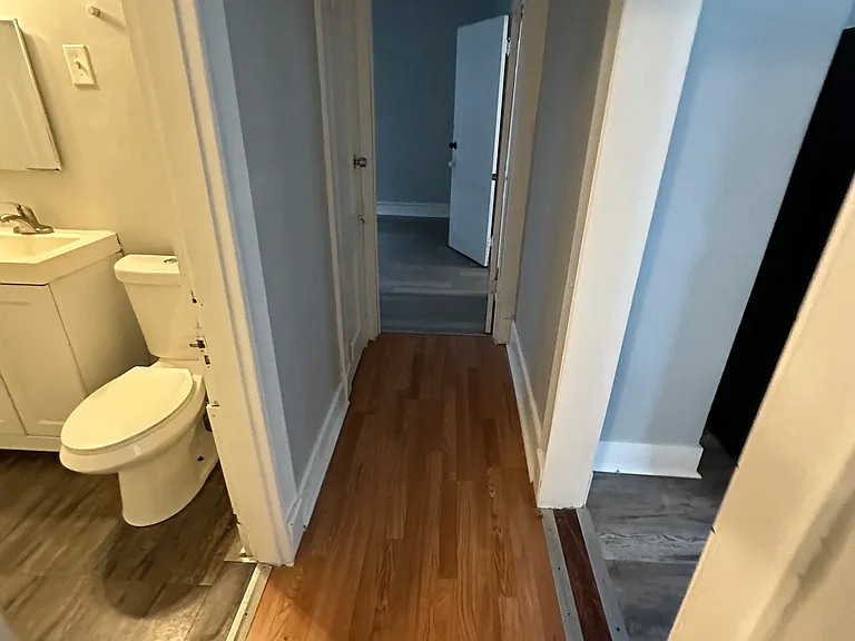 35 Webb St #22 — Photo 7