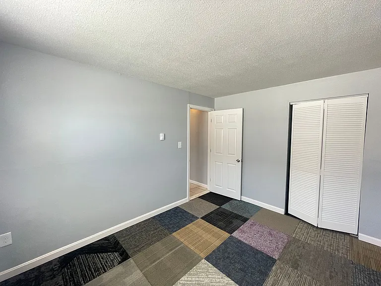 181 Loudon Rd #302 — Photo 15
