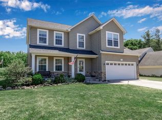 246 Glenvale Rd, Youngstown, NY 14174