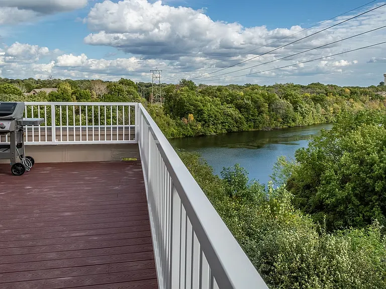 The Heights of Mendota — Photo 2