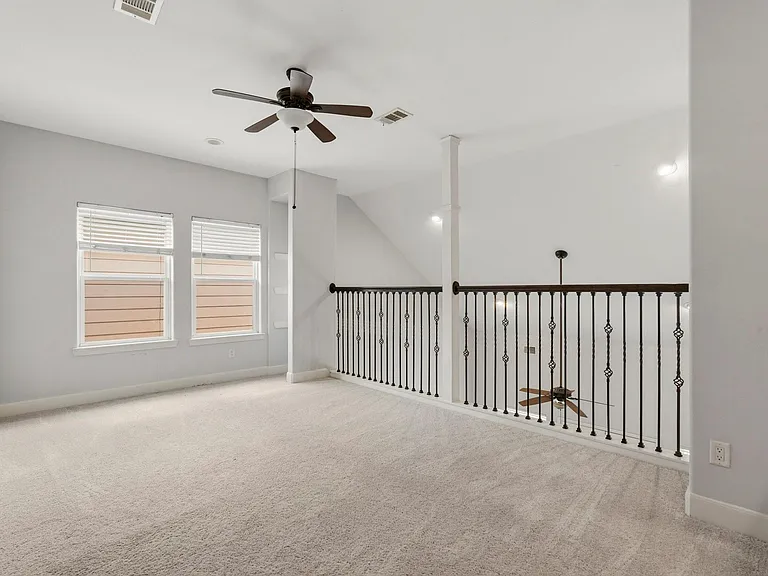2410 Ranna Ct — Photo 18