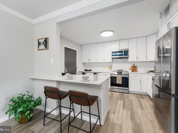 1800 Old Meadow Rd APT 1414, Mc Lean, VA 22102