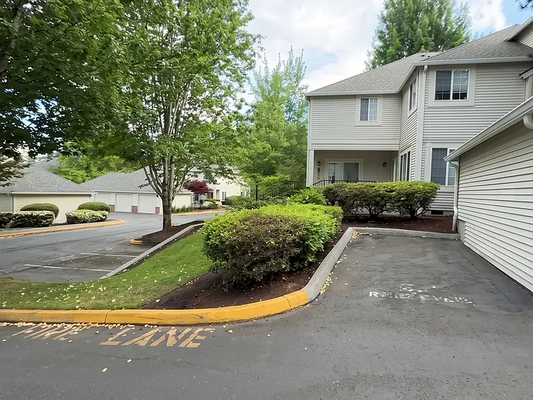 10909 Avondale Rd NE #O-159 — Photo 1