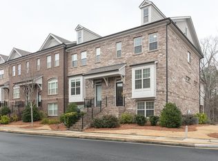 1018 Township Sq, Alpharetta, GA 30022