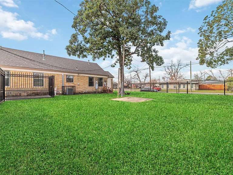 5012 Irvington Blvd — Photo 19