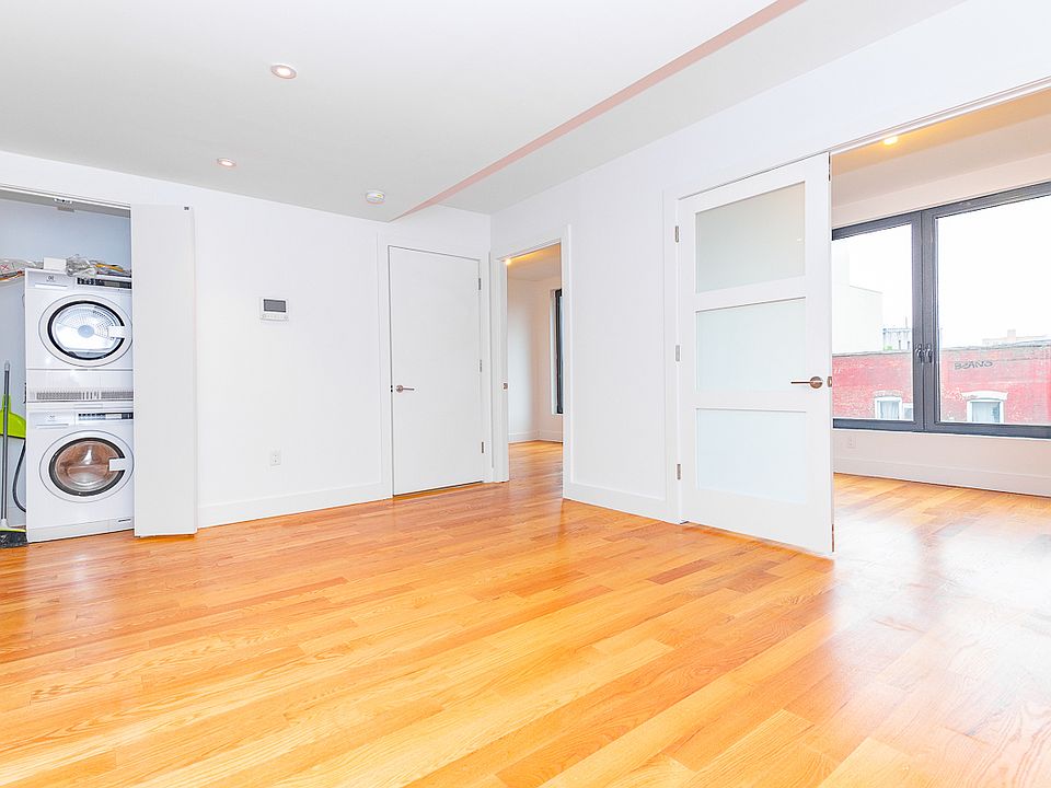 1st image of 159 Meserole St #503