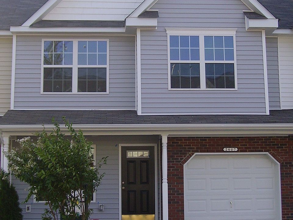 1st image of 2607 Bardwell Ave