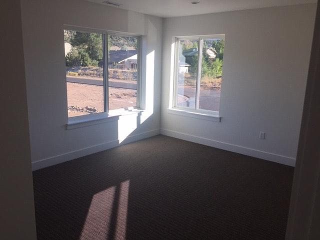 2nd image of 702 Chambers Ave #2