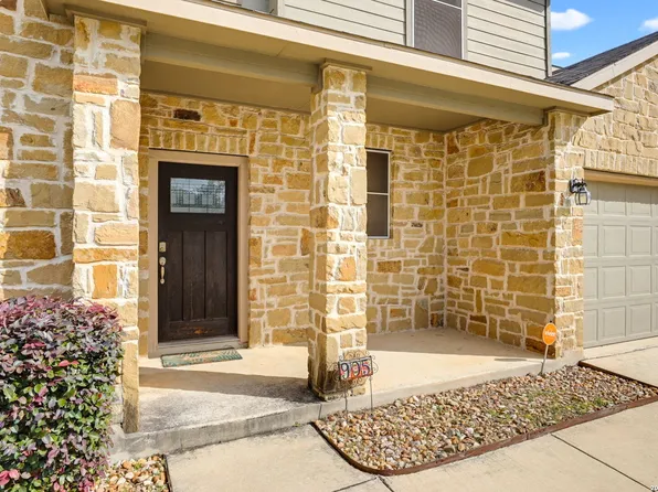 905 CYPRESS ML, New Braunfels, TX 78130