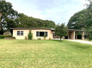 365 Lake Seminary Cir, Maitland, FL 32751