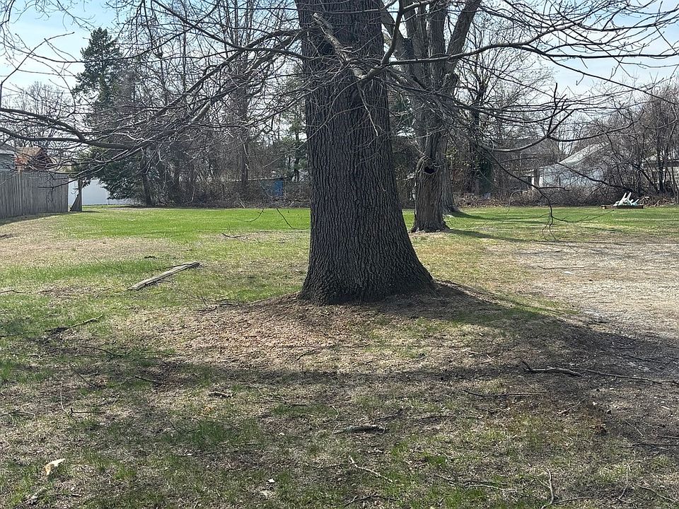 1st image of 0 Parker St