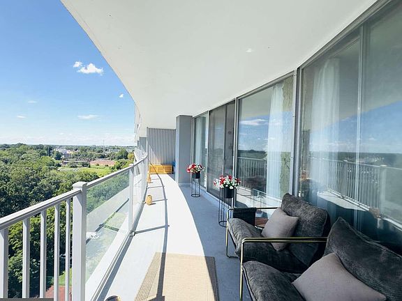 2nd image of 3900 Ford Rd APT 18K