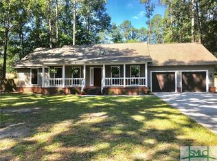 344 Davis Rd, Richmond Hill, GA 31324