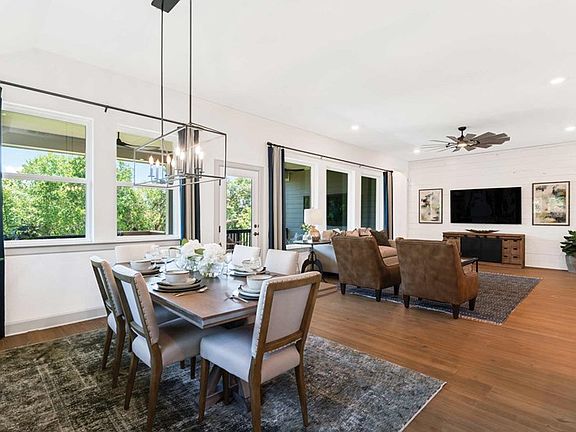 The Ridgegate - Dining