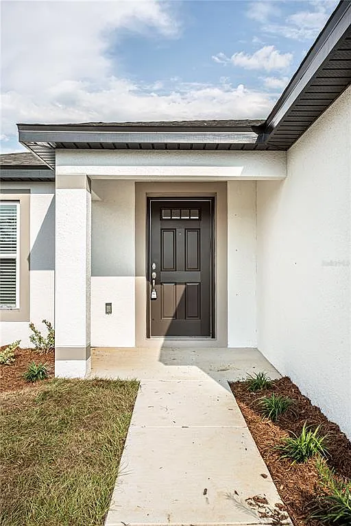 3 bed, 2.0 bath, 1279 sqft, $1,795 — Photo 3