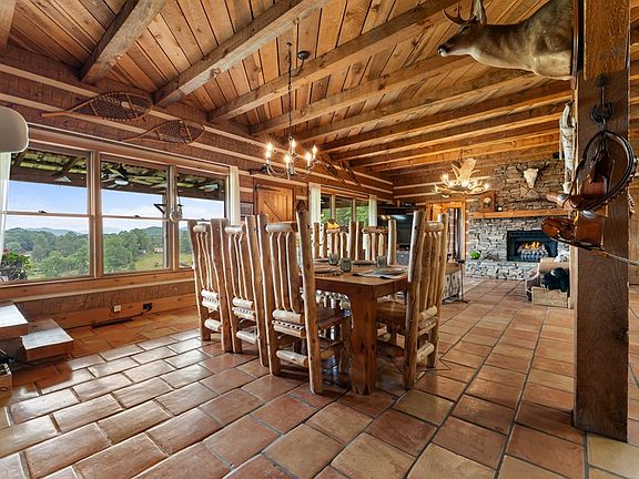 65th image of 102 Cross Creek Ln