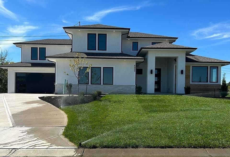 1st image of 6000 Belmont Dr